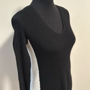 White House/Black Market Tunic Sweater
